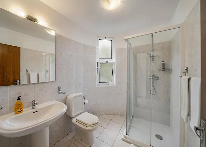 Casa Amelia Dio By * Caniço